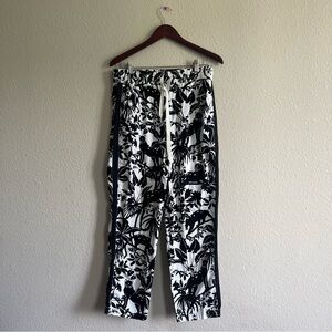 Black and White Big Cat Print Pants